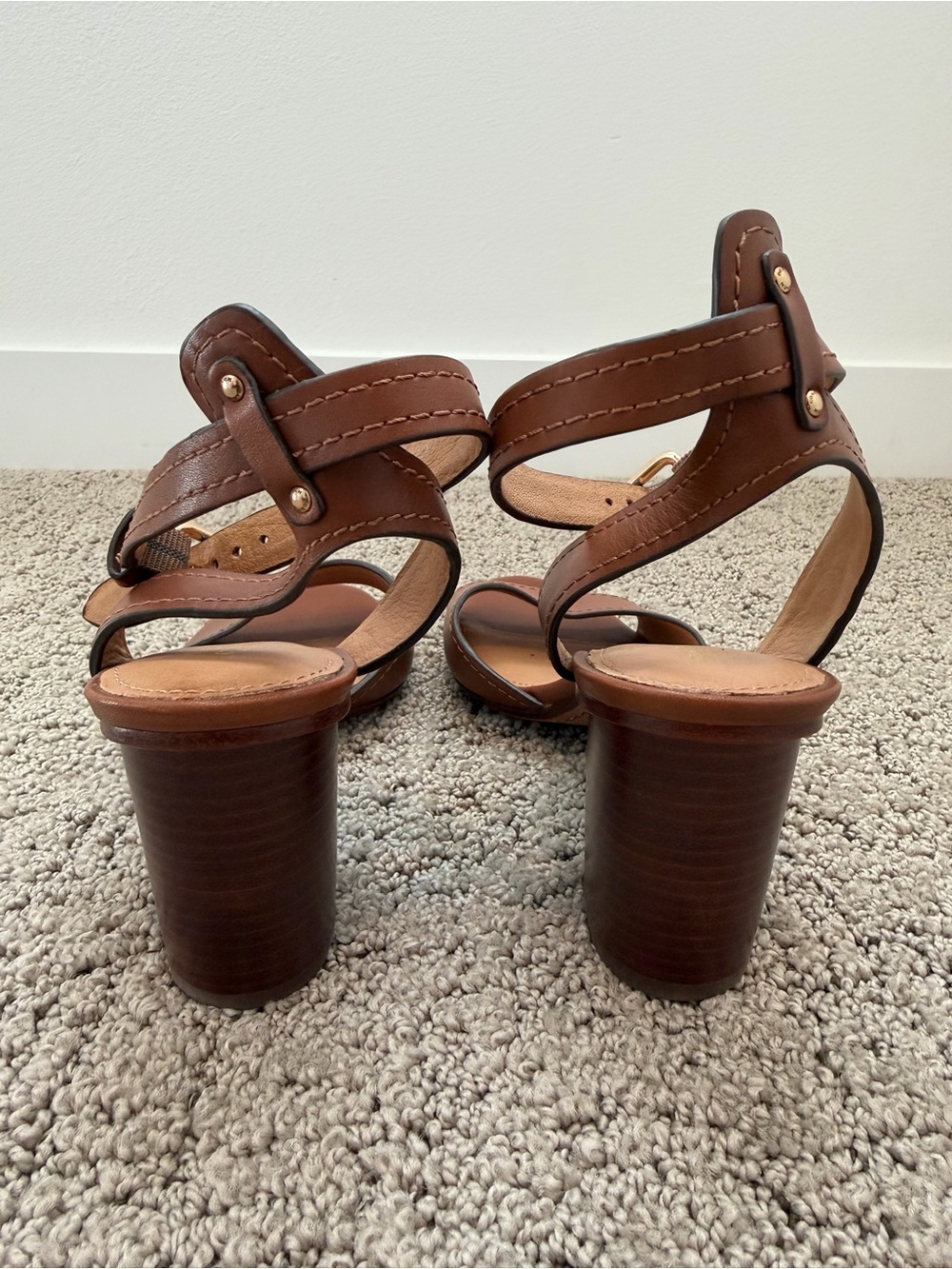 COACH Women's Brown Leather Block Heel Sandals Sz 7.5 - Picture 8 of 9